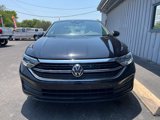 Used 2024 Volkswagen Jetta SE image 2