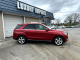 Used 2017 Mercedes-Benz GLE 350 4MATIC w/ Premium 2 Package image 3