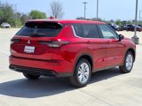 New 2025 Mitsubishi Outlander ES image 4