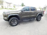 New 2025 Chevrolet Colorado ZR2 w/ Technology Package image 2