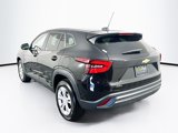 Used 2025 Chevrolet Trax LS image 5