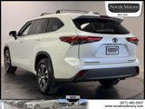 Used 2022 Toyota Highlander XLE image 5