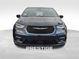 New 2025 Chrysler Pacifica Select image 2