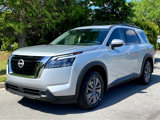 New 2025 Nissan Pathfinder SV image 3