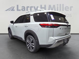 New 2025 Nissan Pathfinder Platinum image 3