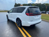 New 2026 Chrysler Pacifica Select image 6