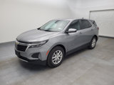 Used 2023 Chevrolet Equinox LT image 2