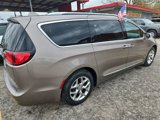 Used 2017 Chrysler Pacifica Limited w/ UConnect Theater Package image 4