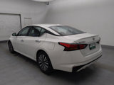 Used 2023 Nissan Altima 2.5 SV image 5