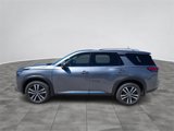 New 2025 Nissan Pathfinder Platinum image 3