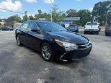 Used 2015 Toyota Camry SE image 2