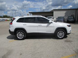 Used 2020 Jeep Cherokee Latitude w/ Cold Weather Group image 2