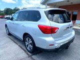 Used 2018 Nissan Pathfinder SL image 3