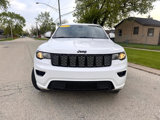 Used 2019 Jeep Grand Cherokee Altitude image 2