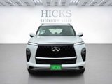New 2025 INFINITI QX80 Pure image 2