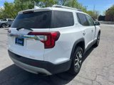 Used 2023 GMC Acadia SLT image 5