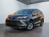 Used 2025 Toyota Sienna LE image 2