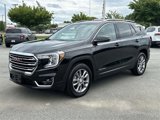 Used 2024 GMC Terrain SLT image 3