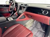 Used 2023 Bentley Bentayga image 2