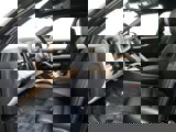 Used 2024 Porsche Cayenne image 4