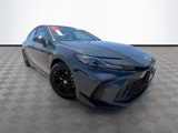 Used 2025 Toyota Camry SE image 2