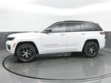 New 2025 Jeep Grand Cherokee Summit image 2