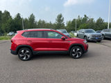 Certified 2024 Volkswagen Taos SE w/ Panoramic Sunroof Package image 6