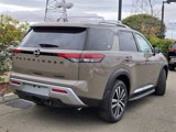 New 2025 Nissan Pathfinder Platinum w/ Black Appearance Package image 5