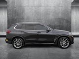 Used 2022 BMW X5 xDrive45e w/ Climate Comfort Package image 4