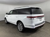 Used 2024 Lincoln Navigator Premiere image 5