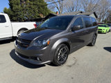 Used 2019 Dodge Grand Caravan SE image 2