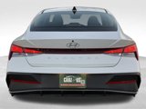 Used 2024 Hyundai Elantra SE image 6