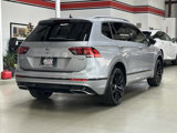 Used 2021 Volkswagen Tiguan SE R-Line image 2
