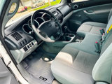 Used 2007 Toyota Tacoma 4x4 Regular Cab image 2