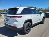 New 2025 Jeep Grand Cherokee Altitude image 4