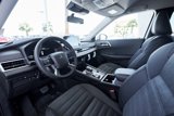 New 2025 Mitsubishi Outlander SE image 2