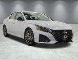 Used 2023 Nissan Altima 2.0 SR image 2