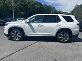 New 2025 Honda Pilot Touring image 2