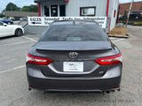 Used 2020 Toyota Camry SE image 5