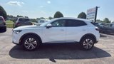 Used 2022 Buick Envision Essence w/ Technology Package I image 2