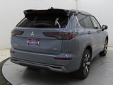 New 2025 Mitsubishi Outlander SEL image 3