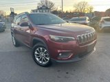 Used 2019 Jeep Cherokee Latitude Plus image 2