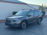 Used 2025 Subaru Forester Premium image 2