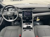 New 2025 Jeep Grand Cherokee Laredo X w/ Luxury Tech Group I image 5
