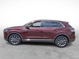 Used 2022 Lincoln Nautilus AWD image 2