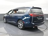 New 2025 Chrysler Pacifica Pinnacle image 4