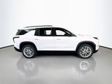 New 2026 Chevrolet Traverse LT w/ Enhanced Driving Package image 4