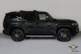 Used 2025 Lexus GX 550 w/ Accessory Package (2T) image 3