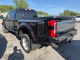 Used 2025 Ford F450 Platinum w/ Platinum Plus Package image 2