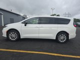 New 2025 Chrysler Pacifica Select w/ Uconnect Theater Family Group image 4